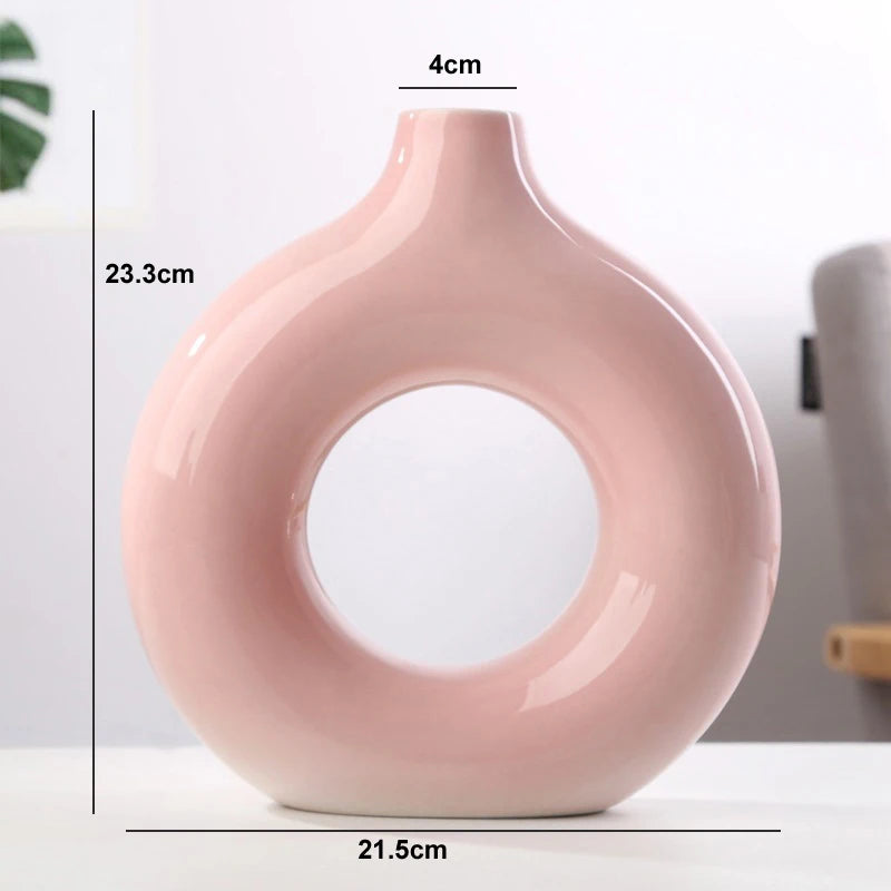 Minimalist Ceramic Vase – Simple Home Décor