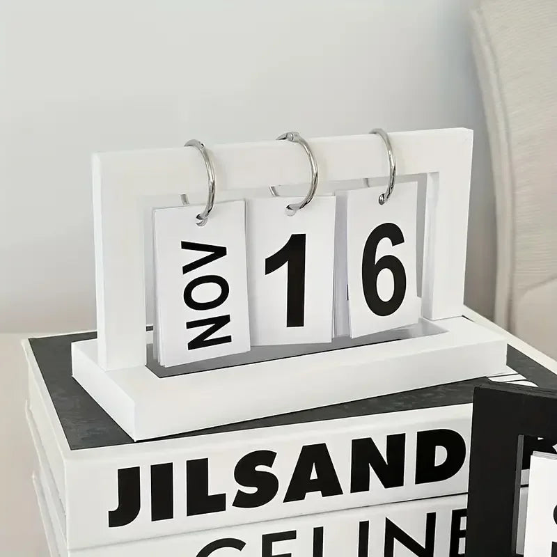Minimalist Style Calendar