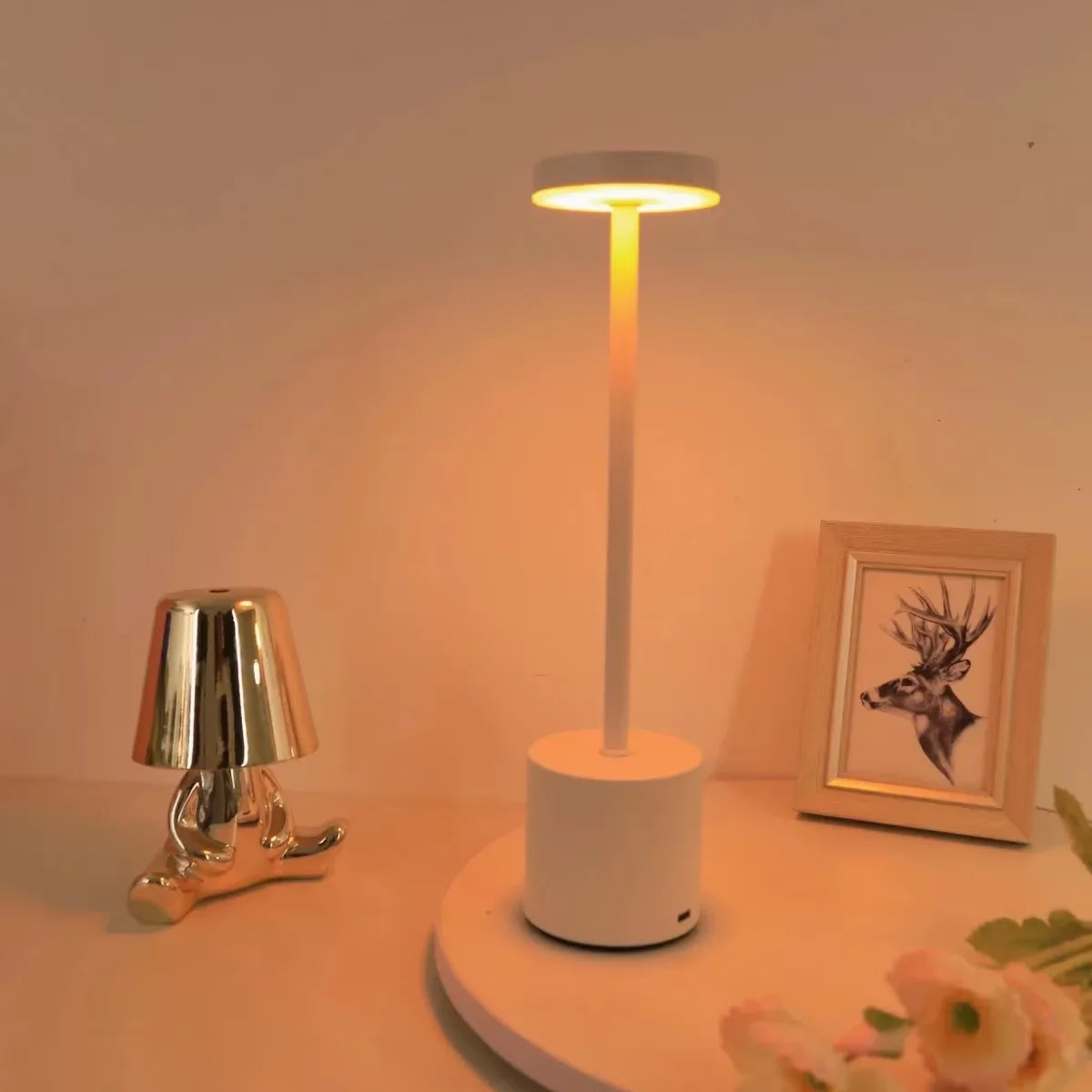 Classic Table Rechargeable Lamp