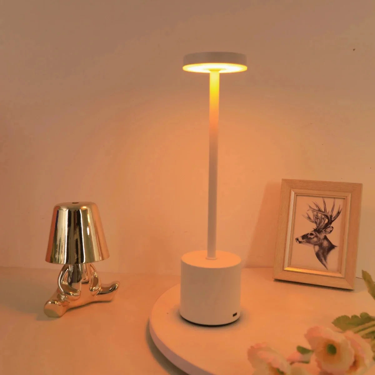 Classic Table Rechargeable Lamp