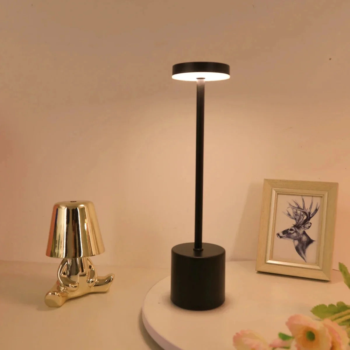 Classic Table Rechargeable Lamp