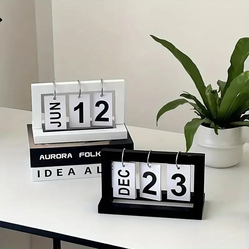 Minimalist Style Calendar